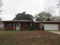 1517 Cherokee St, Pascagoula, MS 39581 
