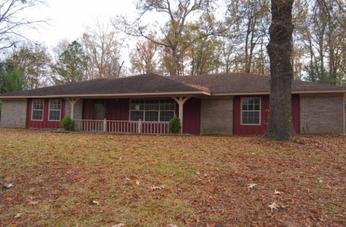 606 Briarfield Rd, Vicksburg, MS 39180 