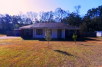 3816 Wildwood Rd, Moss Point, MS 39562 