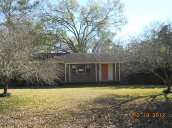 205 Hurricane Rd, Natchez, MS 39120 