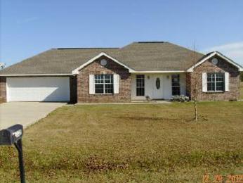 105 Deer Creek Rd, Lumberton, MS 39455 