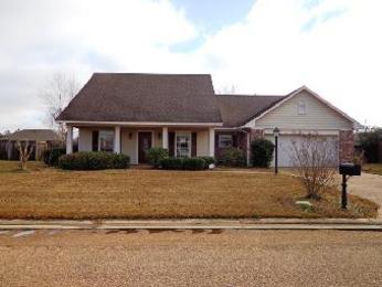 4205 Summerton Dr, Jackson, MS 39272 