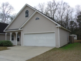 498 S George Ave, Petal, MS 39465 