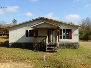 94 Preston St, Sumrall, MS 39482 