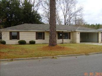 1005 Pinehurst Dr, Columbia, MS 39429 