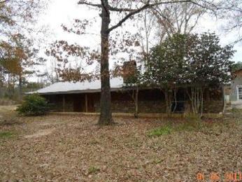 97 Chalk Rd, Carriere, MS 39426 
