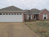 26 Shady Wind Cv, Byhalia, MS 38611 