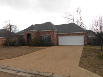 204 Old Town Ln, Brandon, MS 39042 