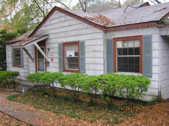 2313 Belvedere Dr, Jackson, MS 39204 