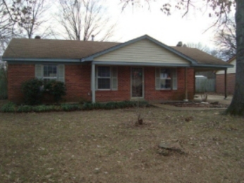 3155 Mayfair Dr, Horn Lake, MS 38637 