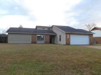 1957 Clearview Dr, Biloxi, MS 39532 