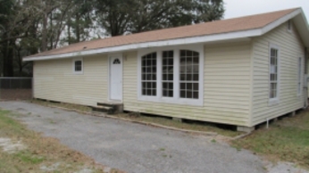 4217 Jamestown Rd, Moss Point, MS 39563 