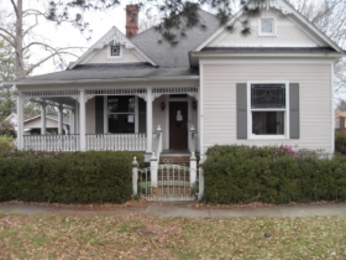 378 W Chickasaw St, Brookhaven, MS 39601 