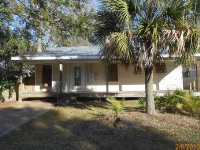 2102 10th St, Pascagoula, MS 39567 