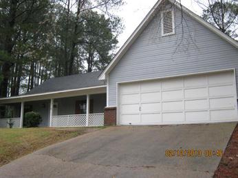 516 Greenmont Dr, Jackson, MS 39212 