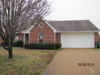 104 Orange Dr, Senatobia, MS 38668 