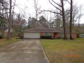 865 Fairfax Cir, Jackson, MS 39211 