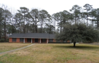 204 Azalea Dr, Forest, MS 39074 