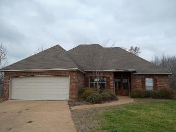 106 Glenrose Court, Canton, MS 39046 