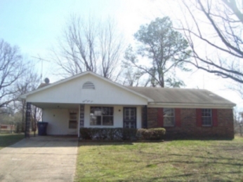 1839 Custer Dr, Southaven, MS 38671 