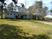 607 Hillsboro St, Forest, MS 39074 