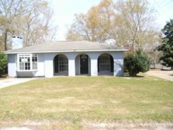 3007 Blanchard Ave, Pascagoula, MS 39581 