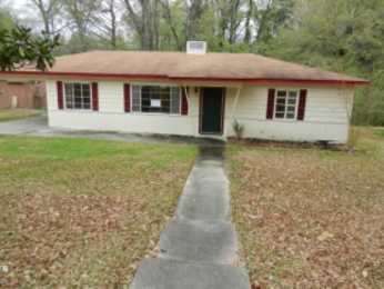 228 Hillside Dr, Vicksburg, MS 39180 