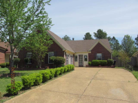 9194 Superior Dr, Olive Branch, MS 38654 