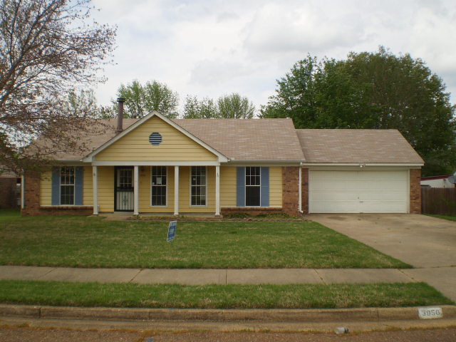 3950 Ramblewood Dr, Horn Lake, MS 38637 