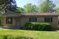 106 Susanne Cir, Crystal Springs, MS 39059 