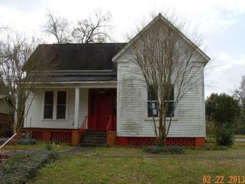 108 Saint Joseph St, Hattiesburg, MS 39401 