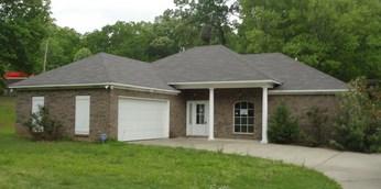 34 Lakeside Dr, Vicksburg, MS 39180 