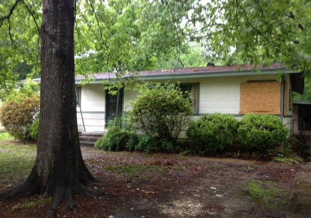 2758 Emerald Dr, Jackson, MS 39212 