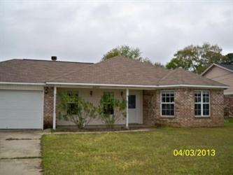 3413 N 7th Street, Ocean Springs, MS 39564 