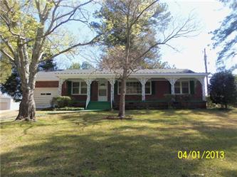 156 Lee St, Columbus, MS 39702 