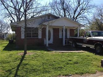 435 St Paul St, Greenville, MS 38701 