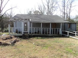 827 W Jefferson St, Kosciusko, MS 39090 