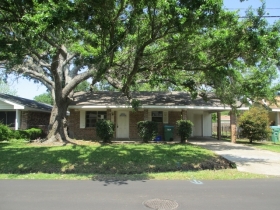 1426 Lewis Avenue, Gulfport, MS 39501 