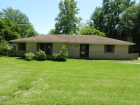 2711 Mcdowell Road Ext, Jackson, MS 39204 