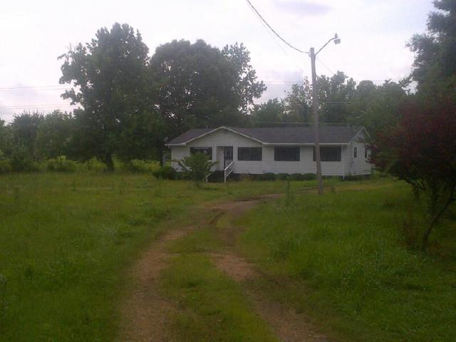 1978 Baptist Rd, Nesbit, MS 38651 