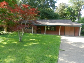 334 Barbara Street, Jackson, MS 39206 