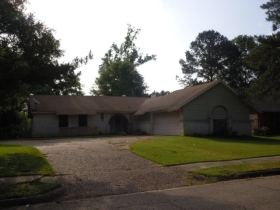 1821 Gloucester Pl, Clinton, MS 39056 