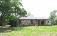 8521 Neptune Ave, Ocean Springs, MS 39564 
