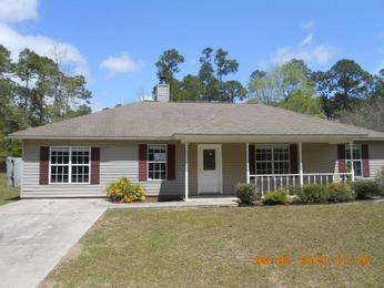 1132 Oak Street, Ocean Springs, MS 39564 