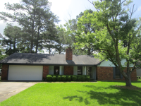 2207 Forest Park Dr, Jackson, MS 39212 