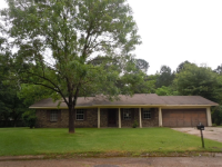 5860 E Sedgwick Ct, Jackson, MS 39211 