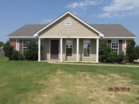 10475 Pecan View Dr, Olive Branch, MS 38654 