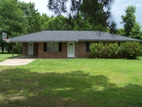 279 Casey Lane, Columbus, MS 39702 