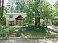 2247 Bellingrath Rd, Jackson, MS 39211 
