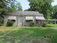 525 Maple Ave, Clarksdale, MS 38614 